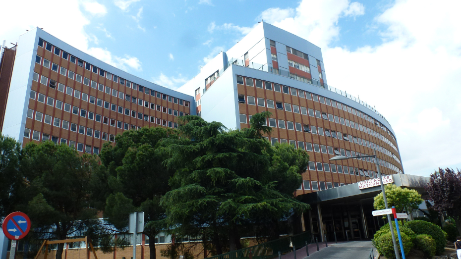 Edificio Materno Infantil exterior 