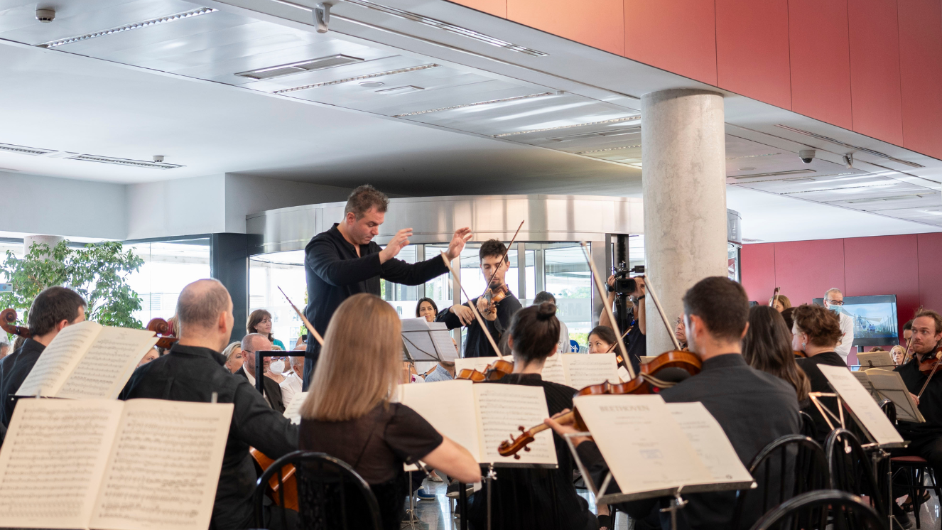 Orquesta en vestíbulo